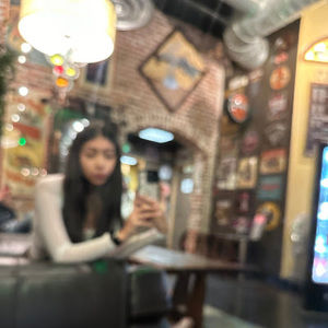 Meet your Posher, Joanny